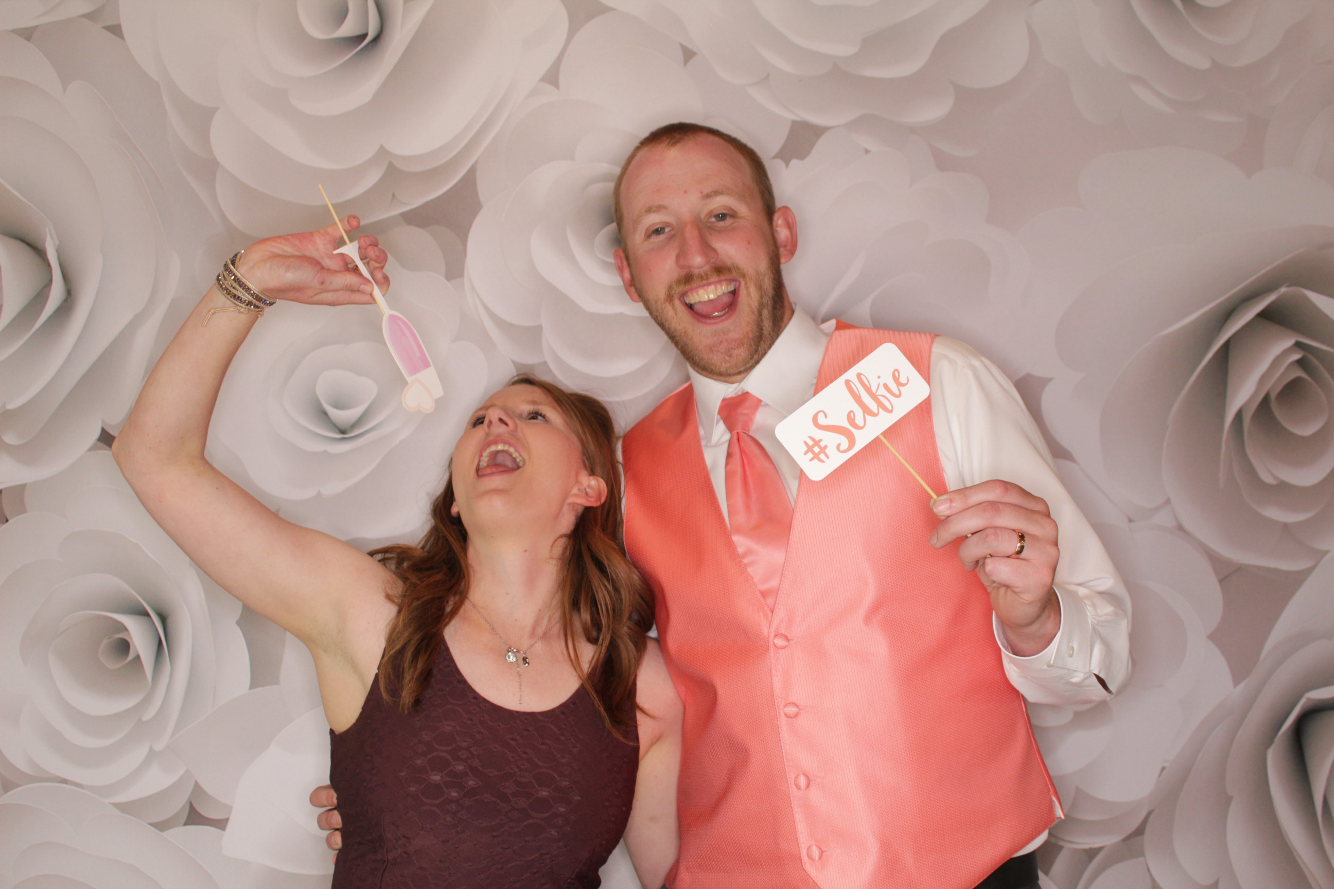 Danni and Brock’s Wedding | View more photos from the event at gallery.photoboothbillings.com/u/PhotoBoothBillings/Danni-and-Brock’s-Wedding